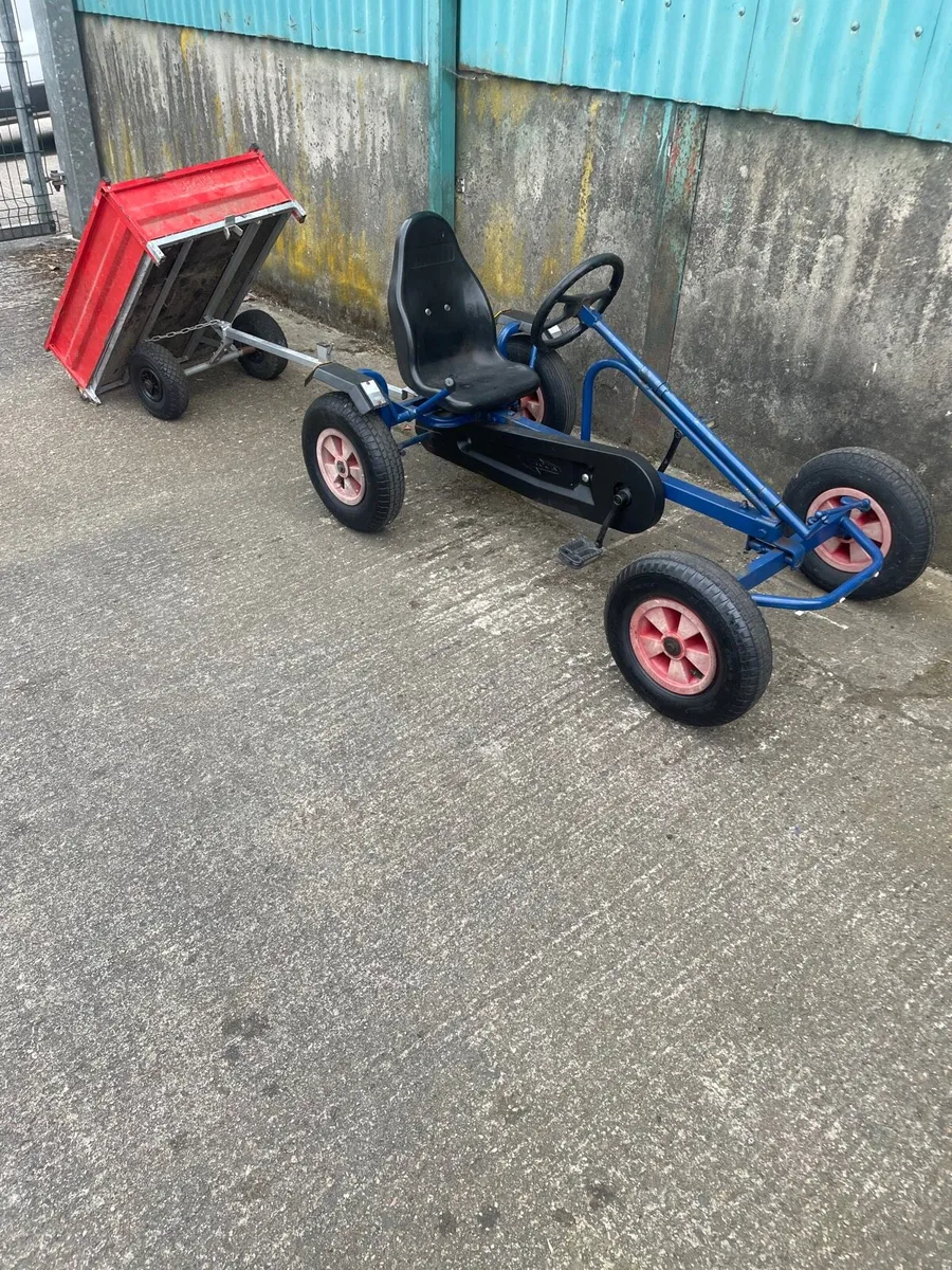 Large grant go kart and grant tipping trailer - Image 1