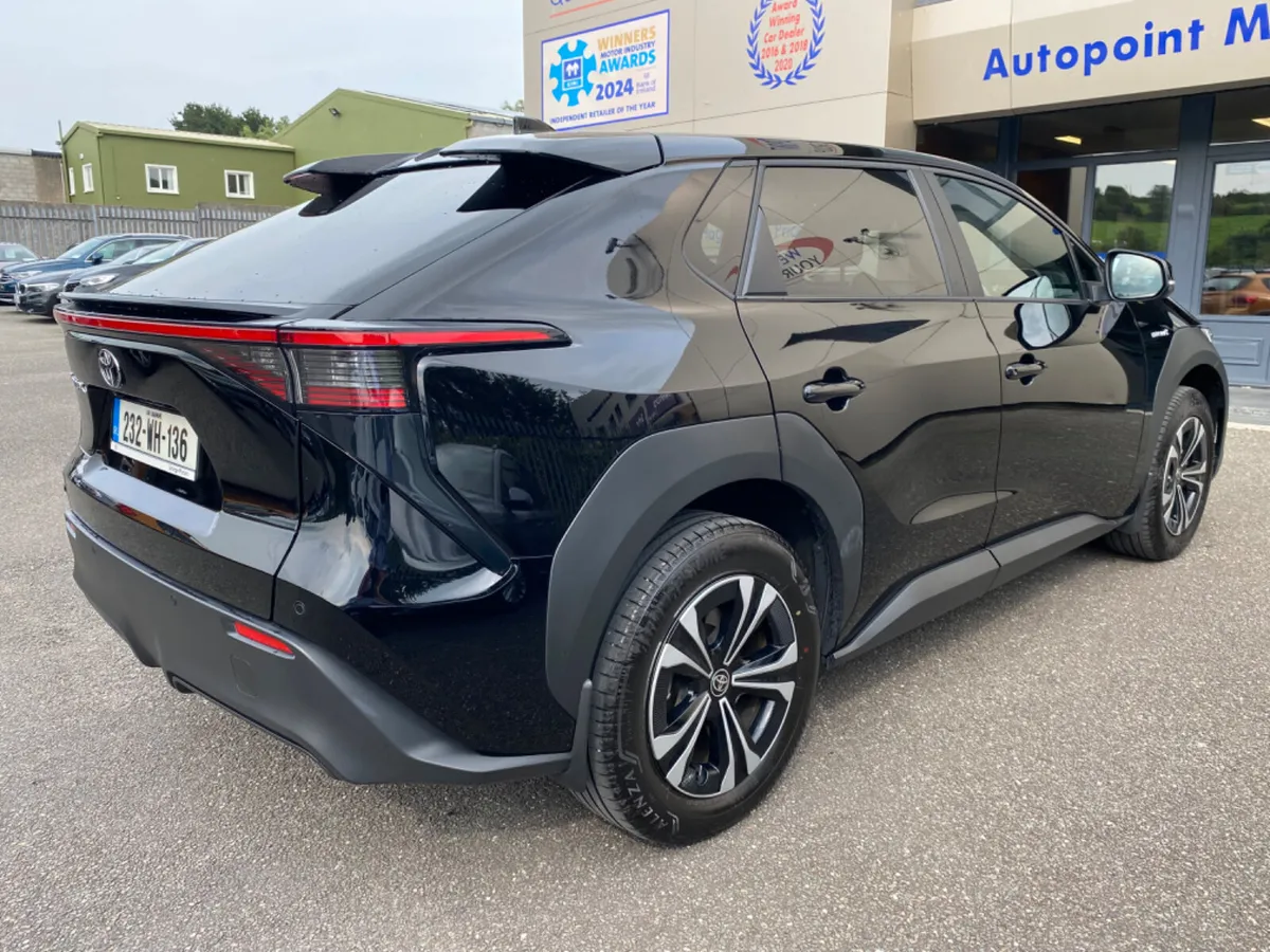 bZ4X SPORT - SAVE 2000eur - Image 2