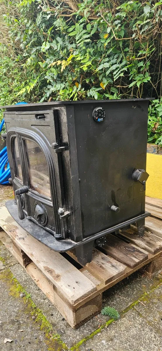Boiler Stove, Plinth, Chimney casing - Image 1
