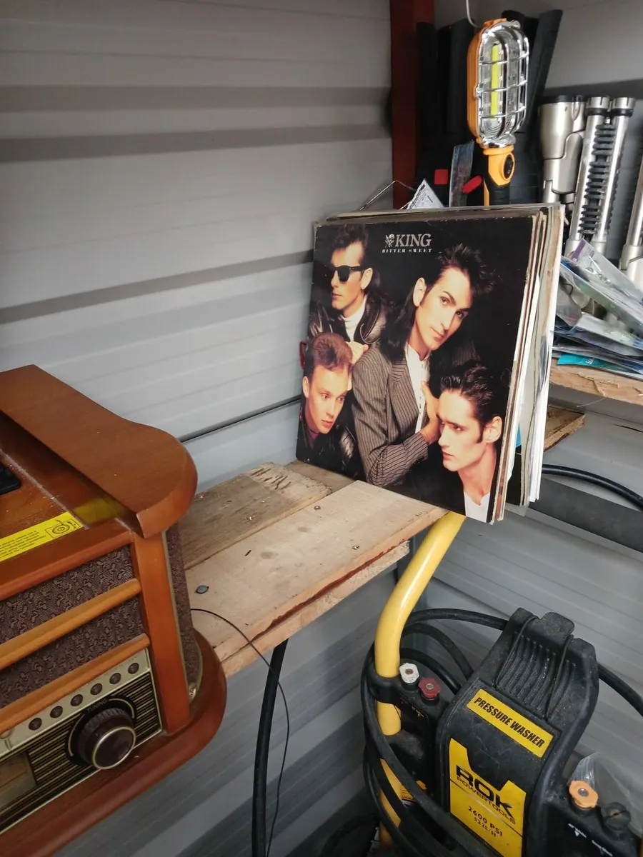 Record palyer - Image 3