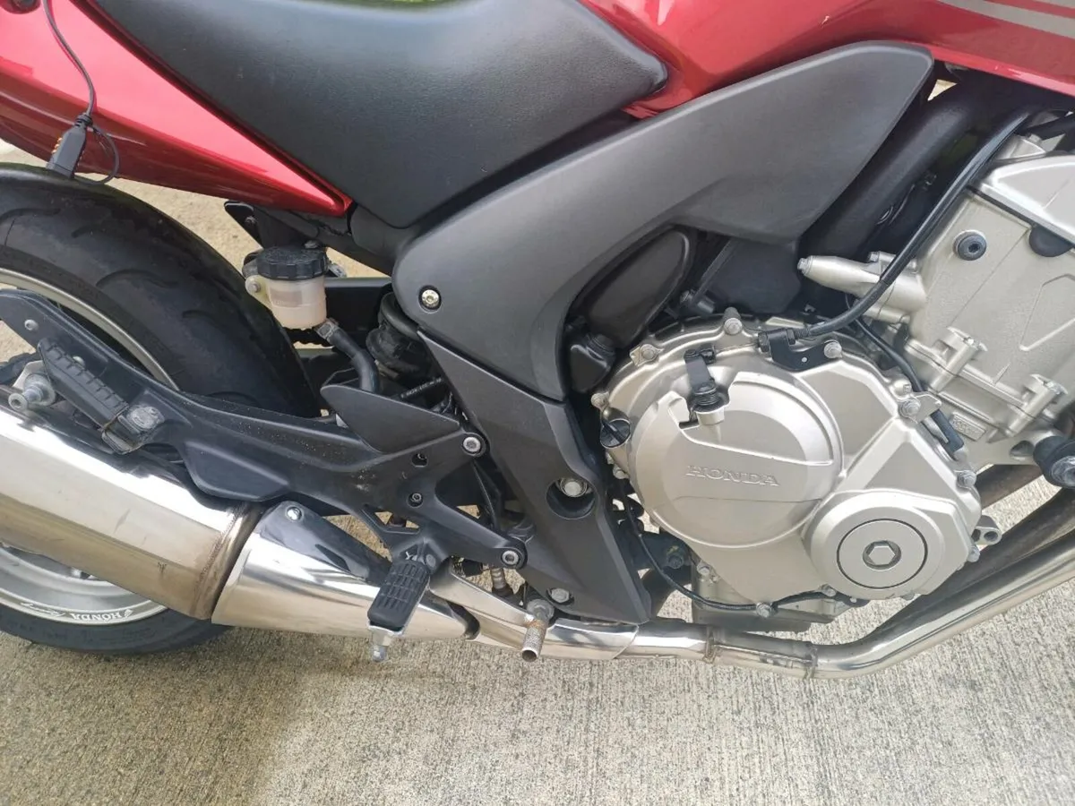 Cbf600n - Image 2