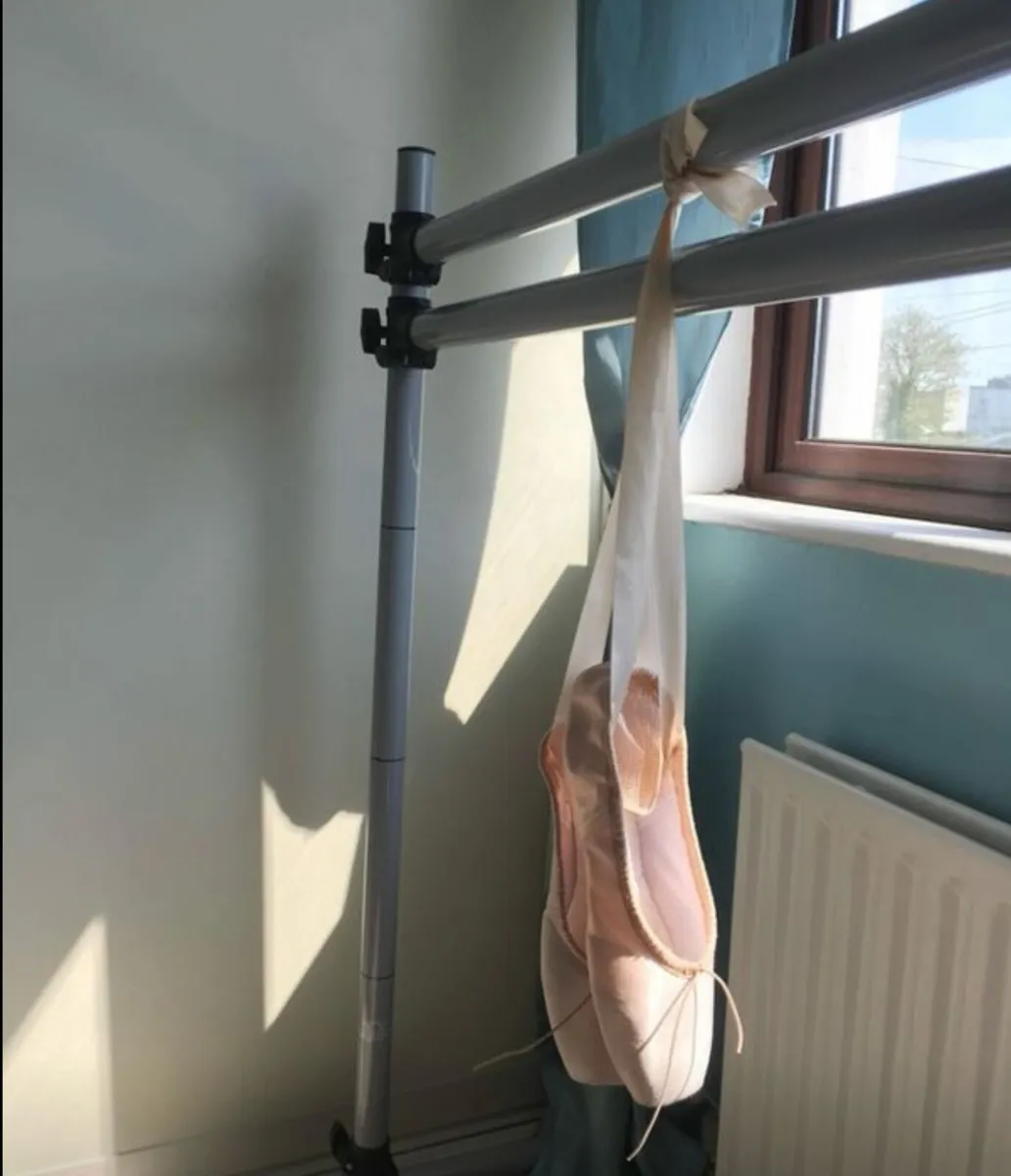 Ballet bar(re) - Image 4
