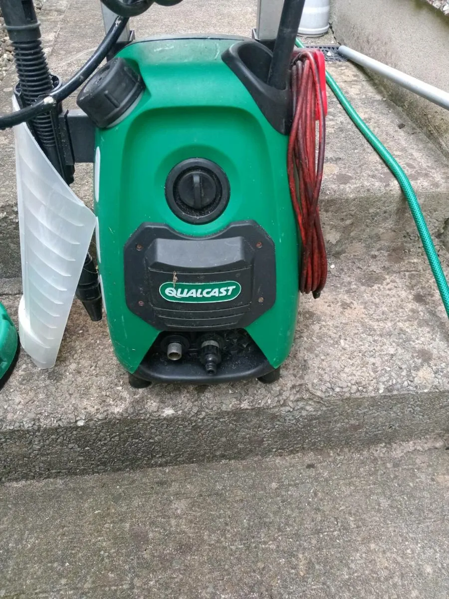 Pressure washer - Image 1