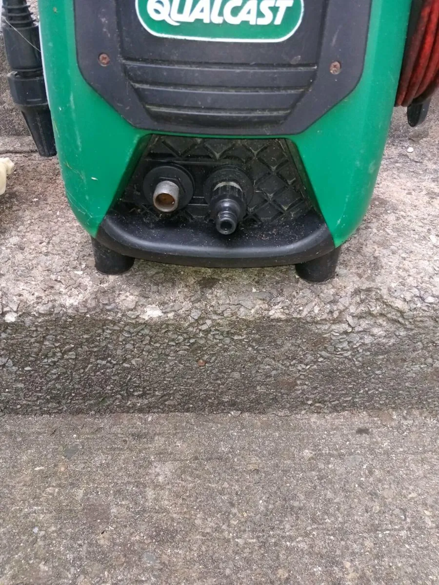 Pressure washer - Image 2