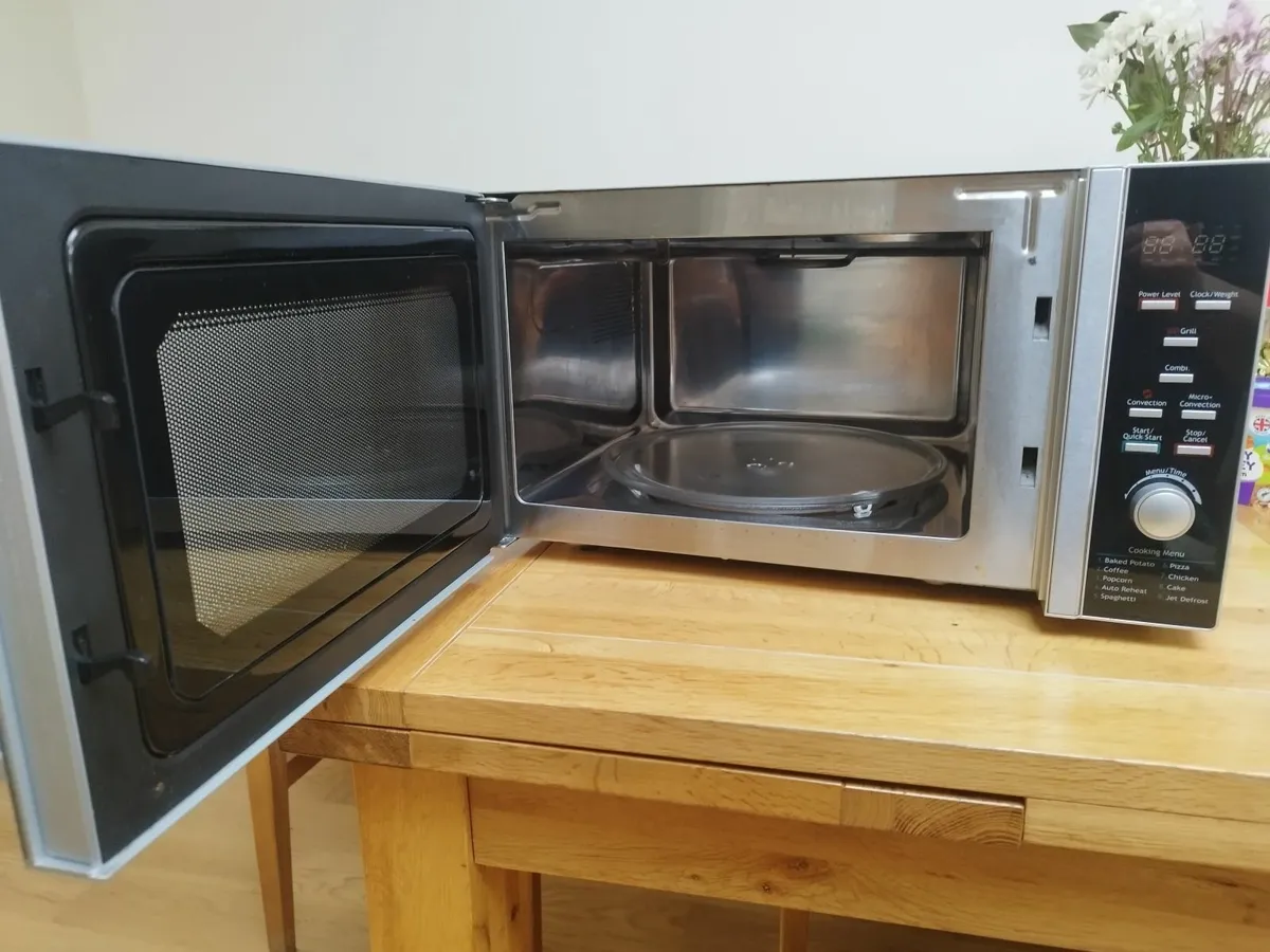 Microwave oven - Image 3