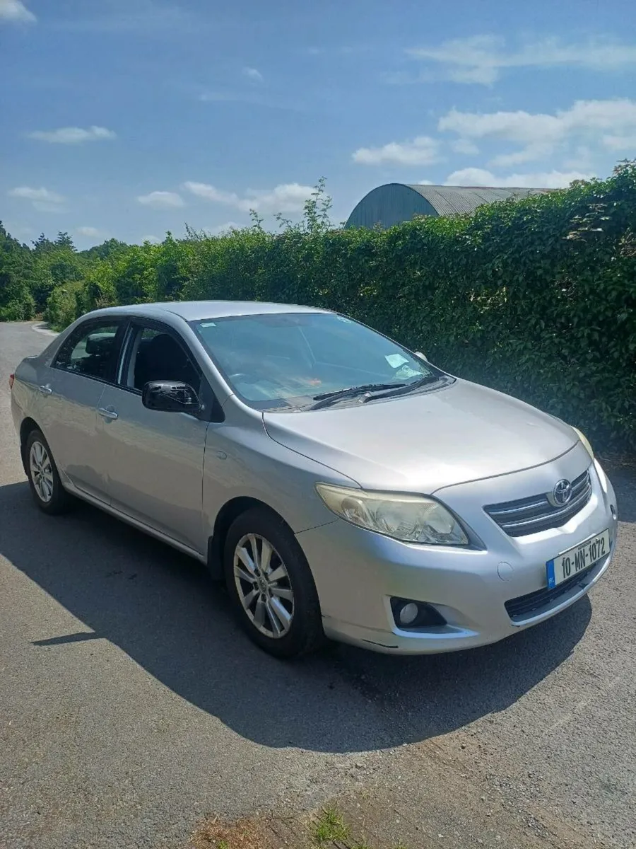 TOYOTA COROLLA 2010 - Image 1