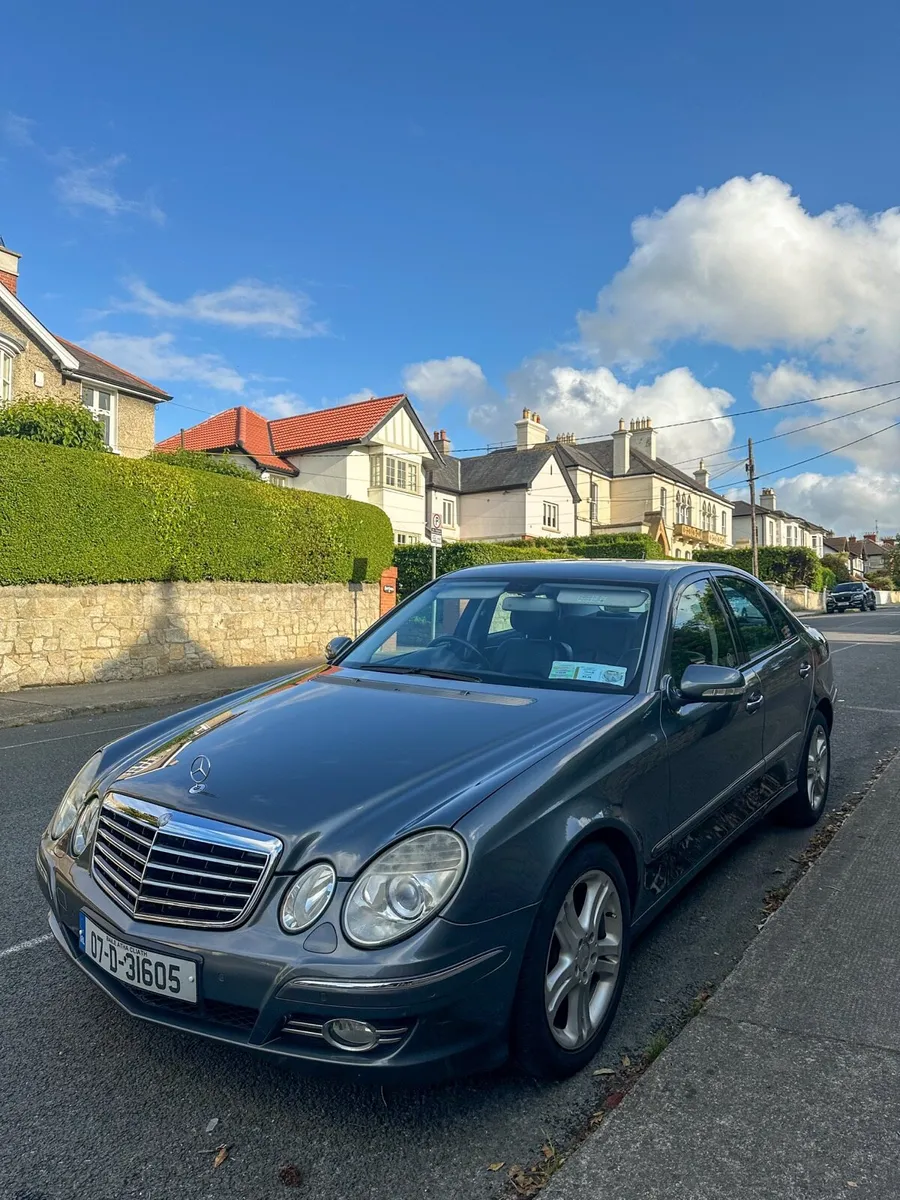 Mercedes Benz E200 Avantgarde - Image 3