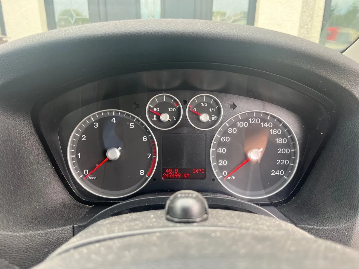 Ford Focus 2007still driving - issue with gear box - Image 4
