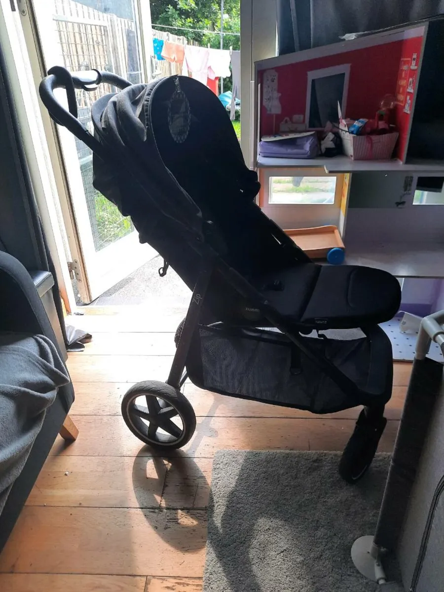Pram - Image 4