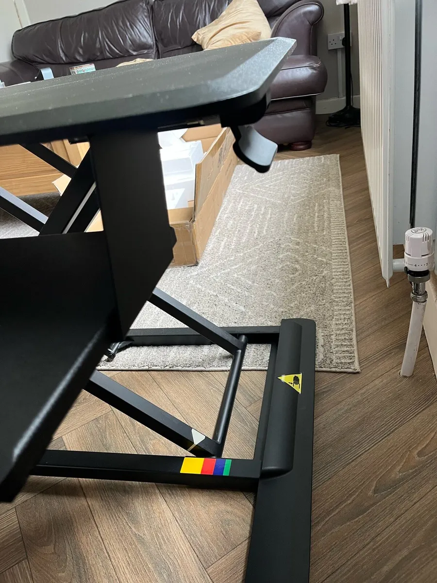 Extendable Standing desk - Image 4