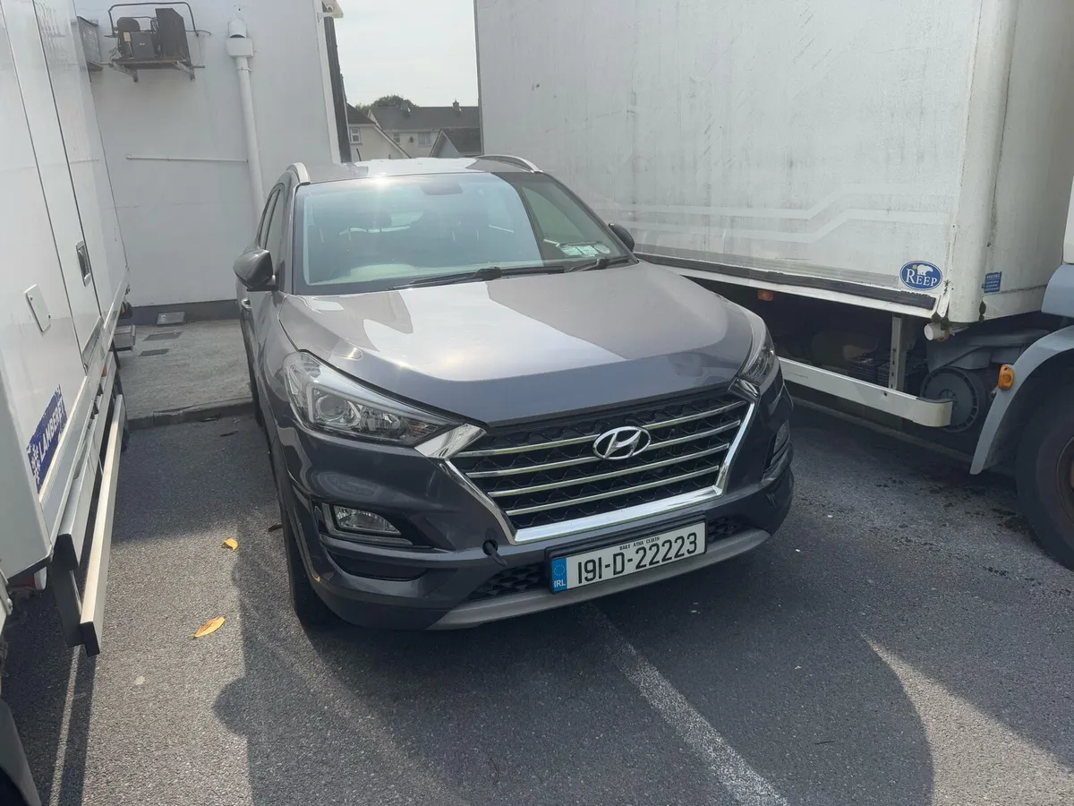 Hyundai Tucson comfort (engine trouble) - Image 1