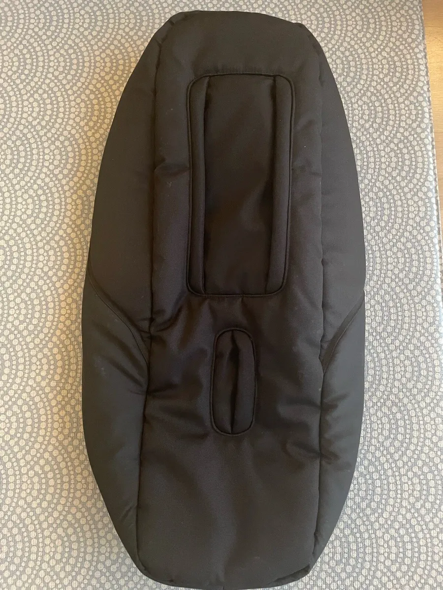 Bugaboo black cocoon - Image 3