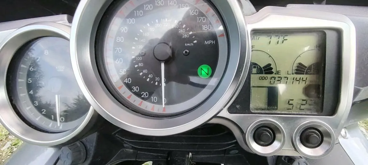 Yamaha FJR 1300 AE - Image 1