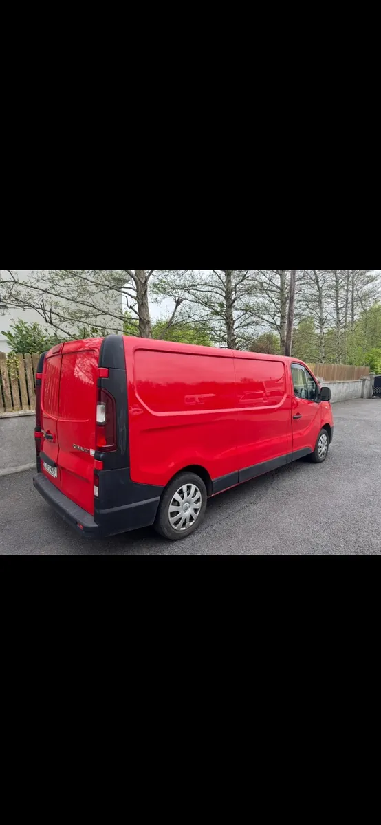 Renault Trafic 2020 - Image 2