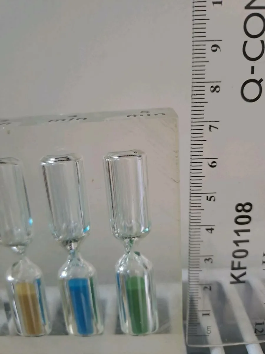 3 in 1 hourglass / sand timer - Image 3