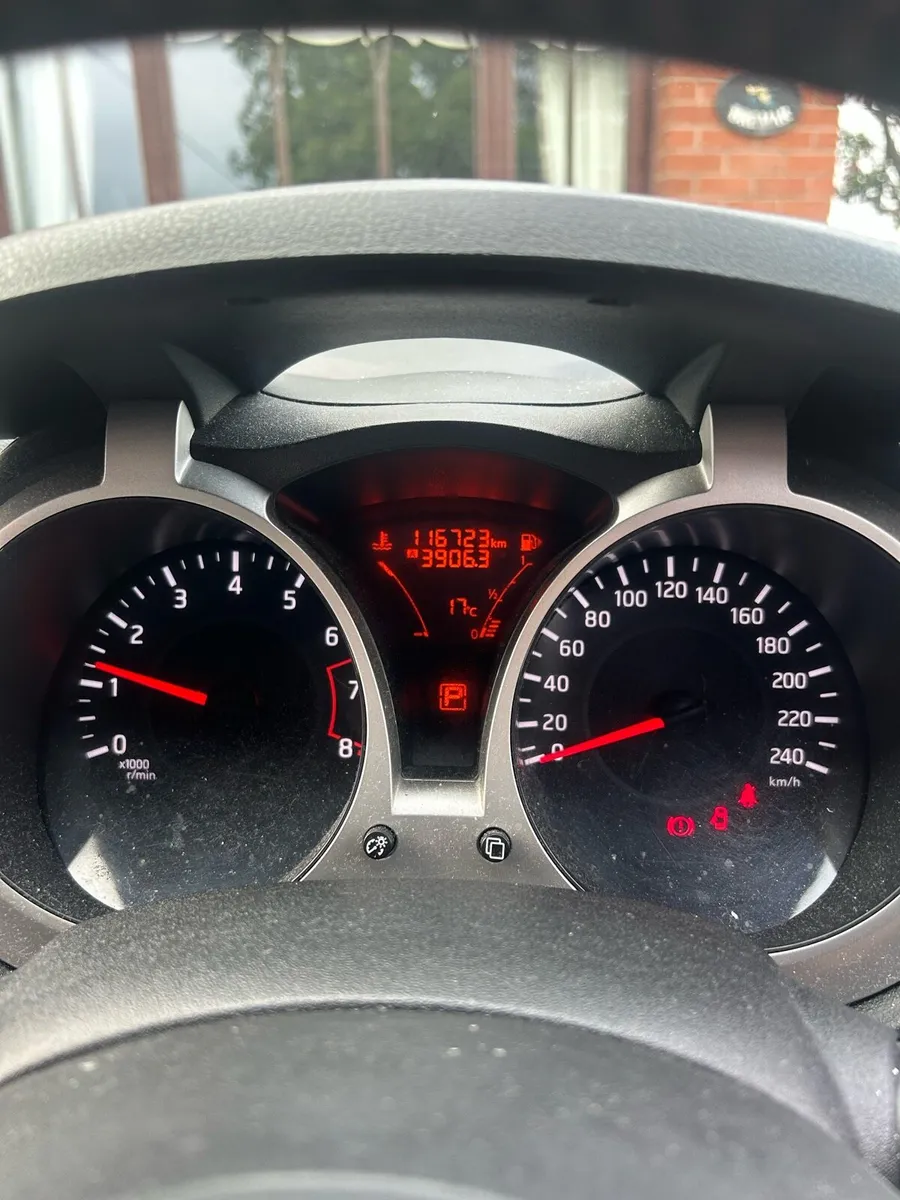 2016 Nissan Juke Automatic - Image 4