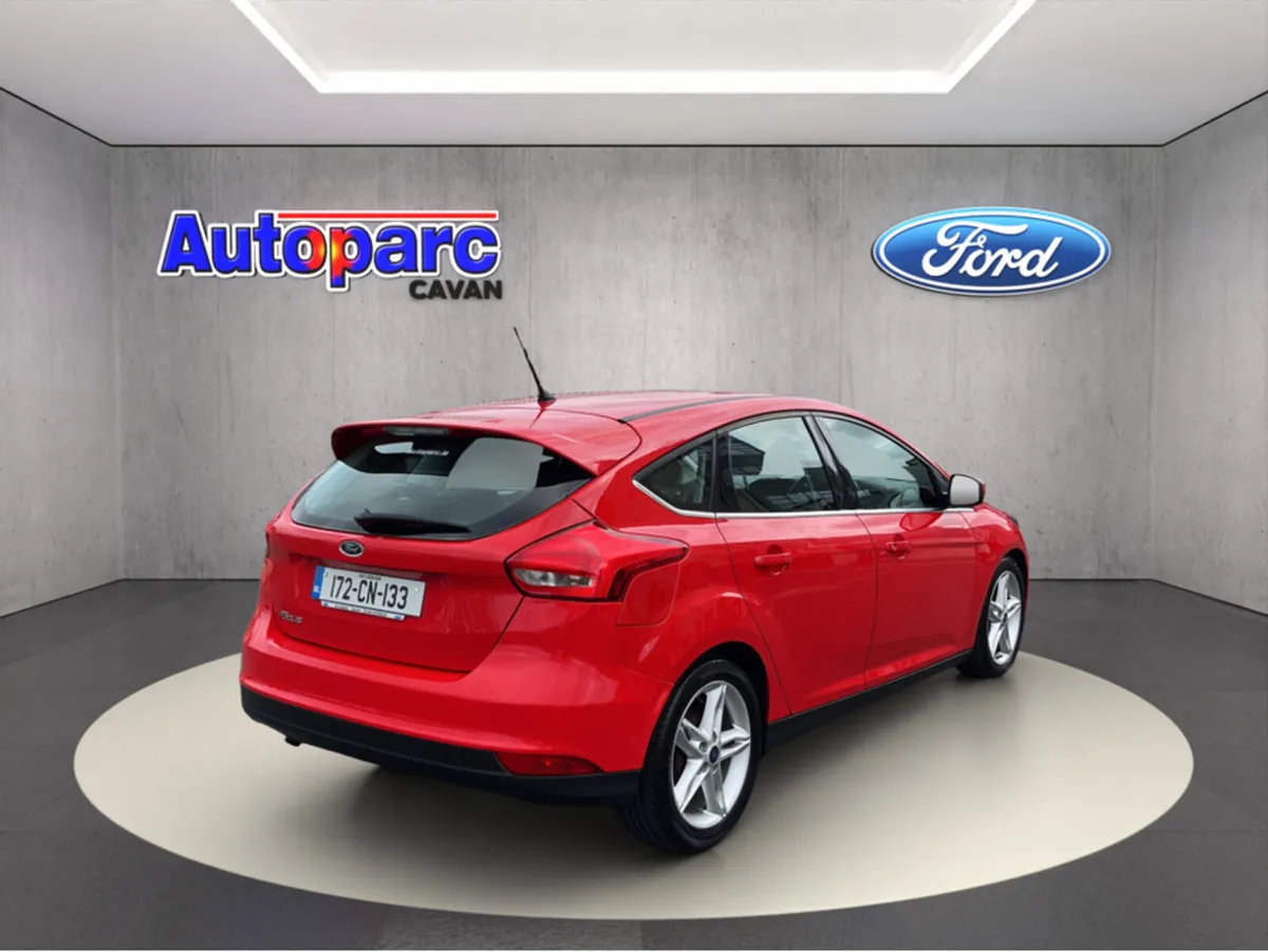 Ford Focus 5DR 1.5 TD 95PS 6SPEED 4DR - Image 3
