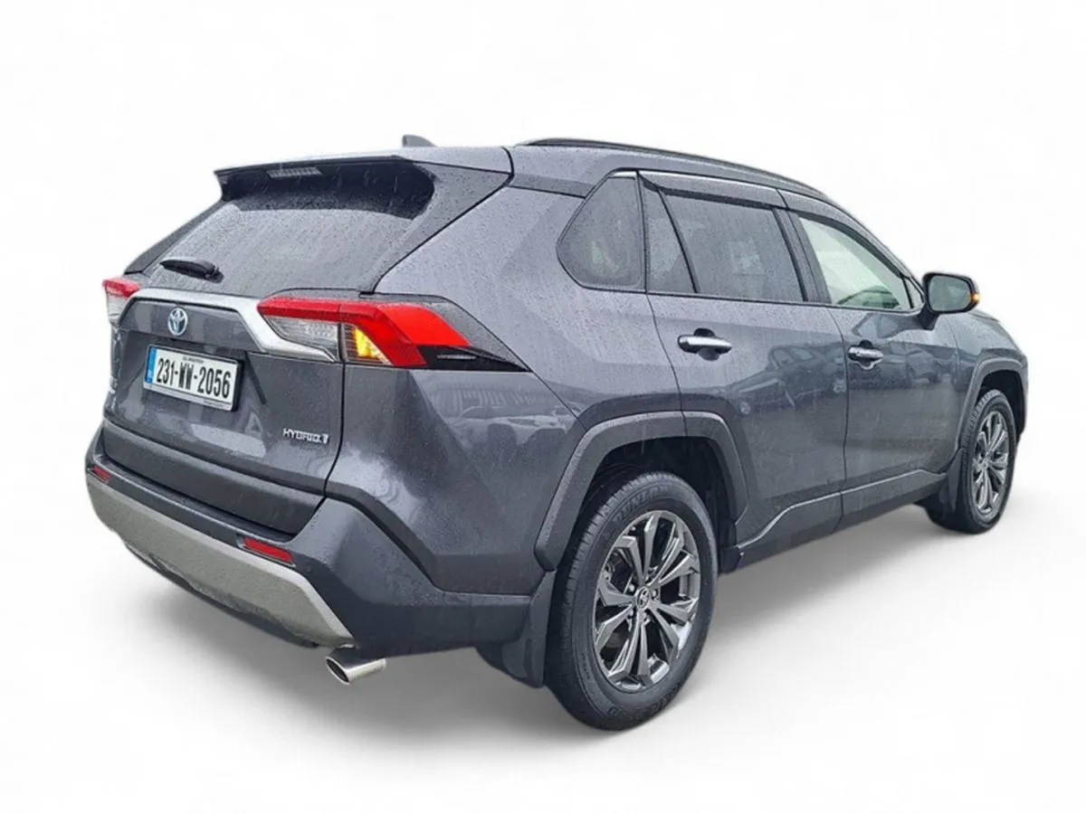 Toyota Rav4 Rav4 Hybrid Platinum FWD 4DR A - Image 2