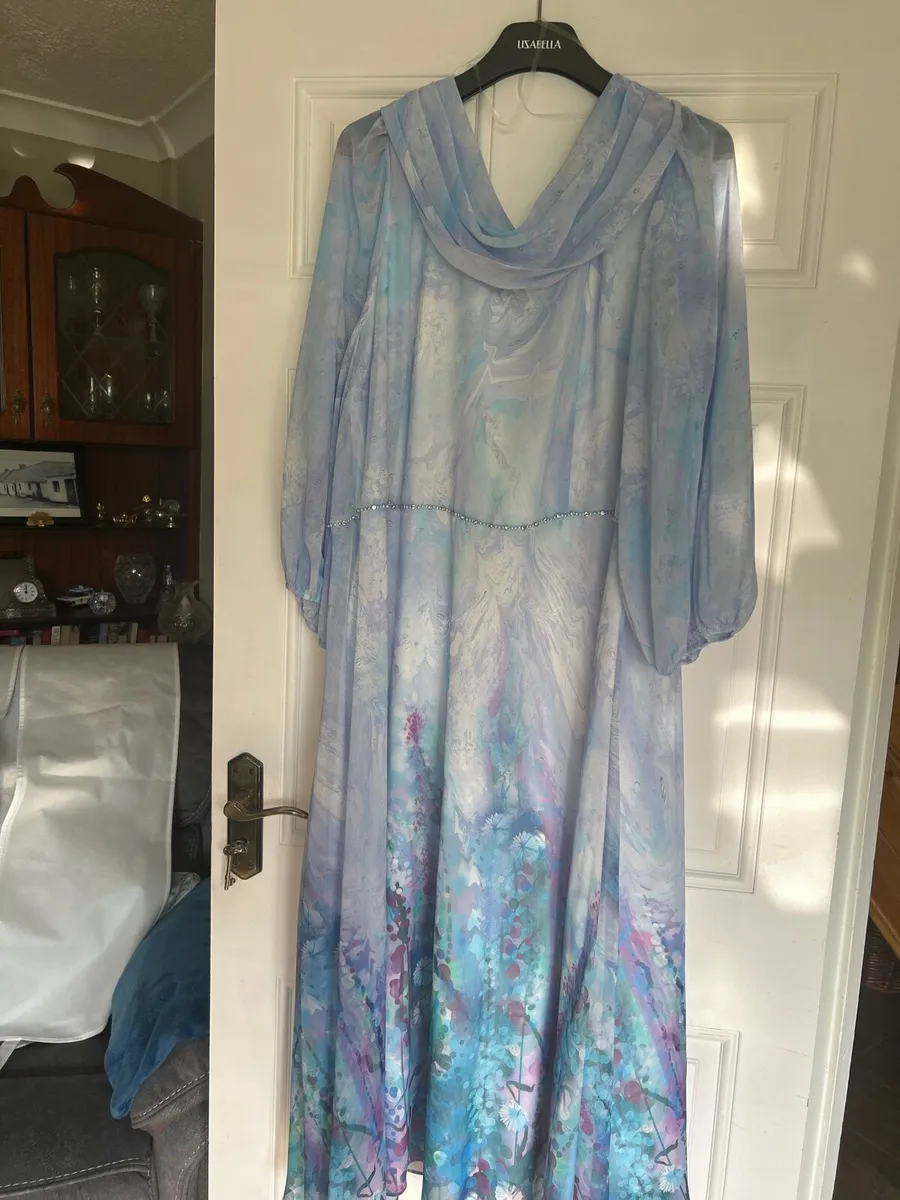 Dresses - Image 1