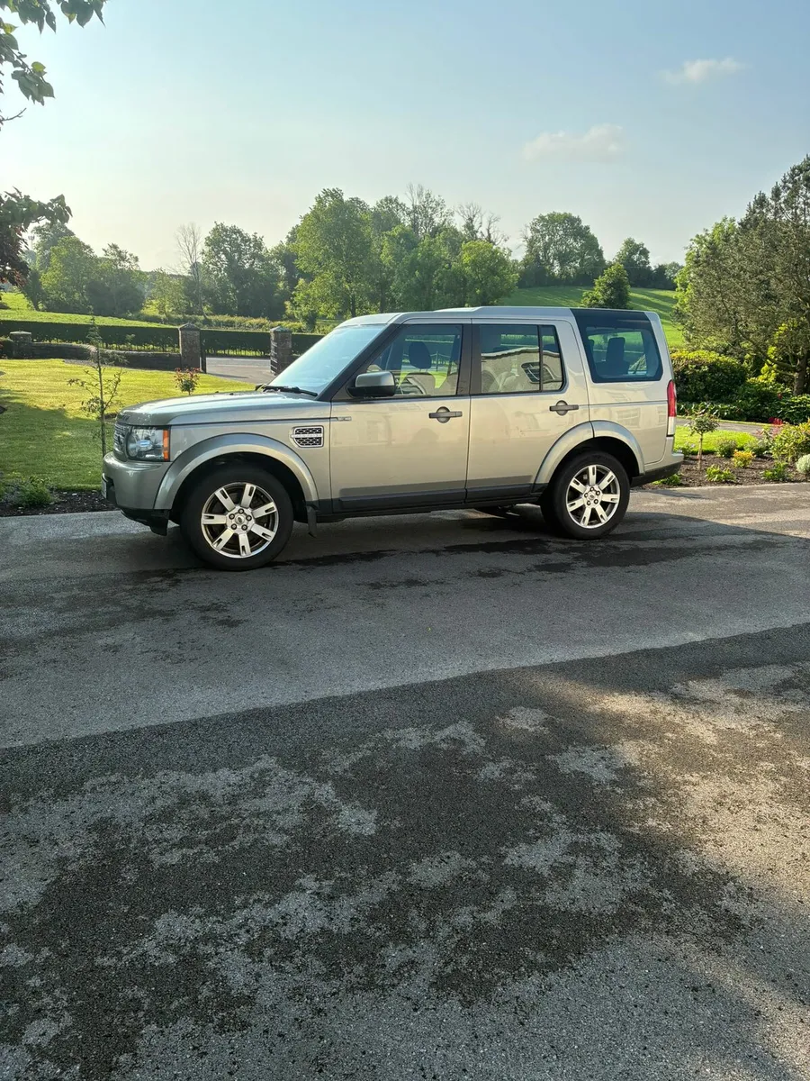 Land Rover Discovery 4 - Image 3