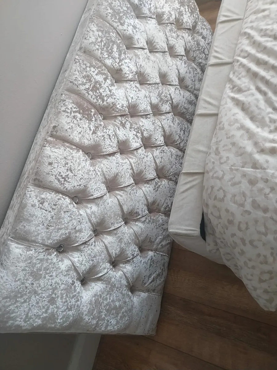 Headboard - Image 2