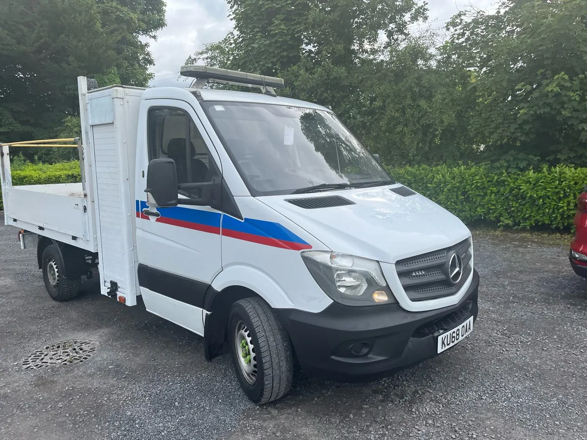 Mercedes Sprinter Pickup - Image 1