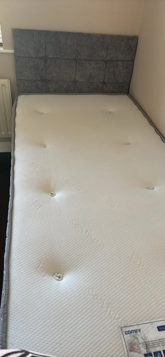 Single bed with Mattress - Image 2