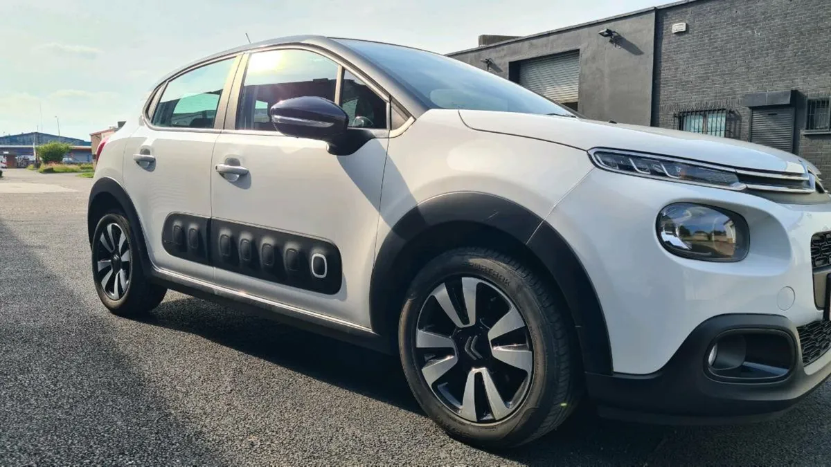 Citroen C3 Feel exclusive 1.2 petrol - Image 4