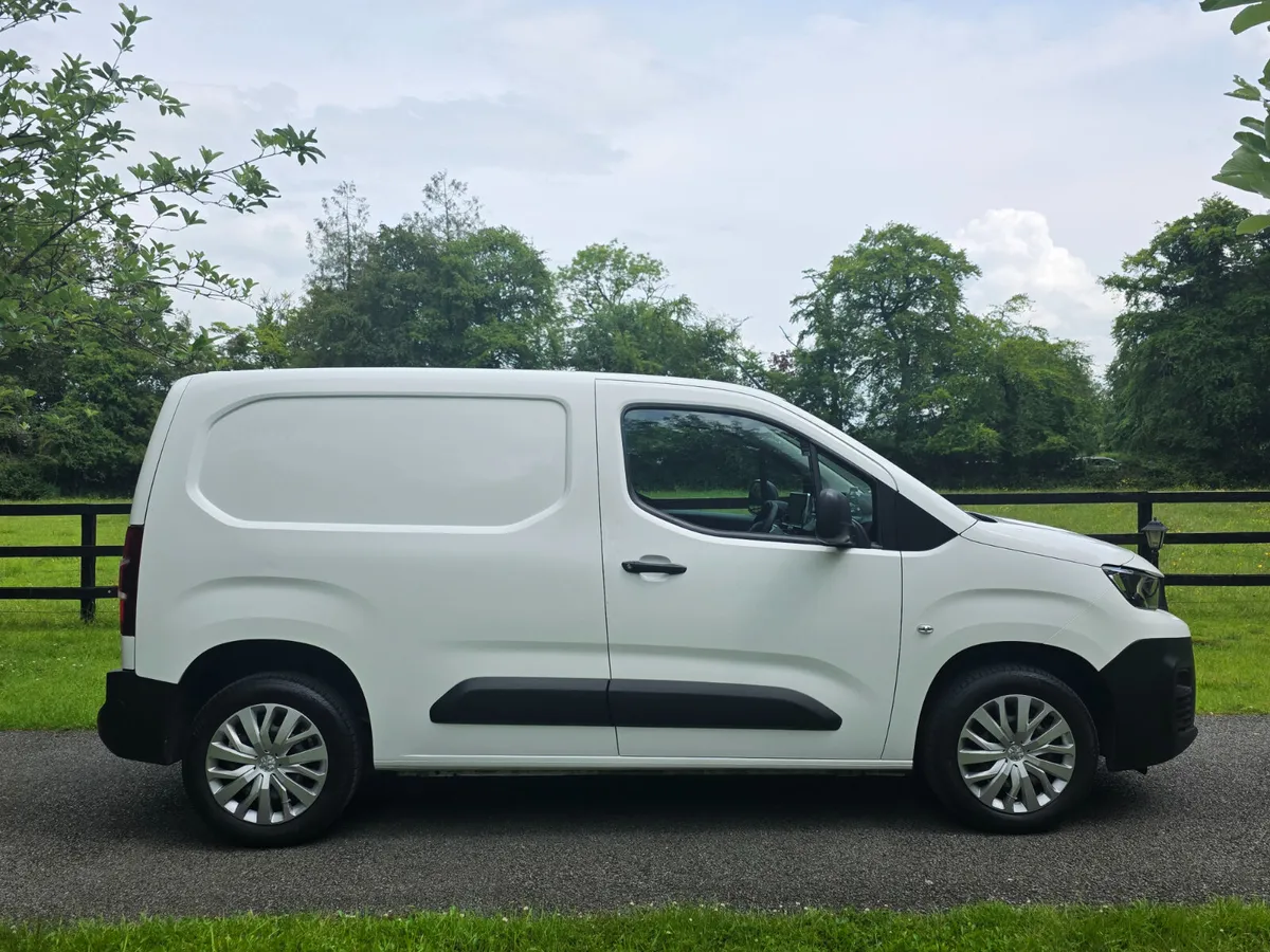 Peugeot Partner Professinal Plus 212 NO VAT - Image 2