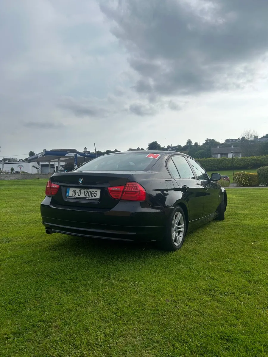 BMW 318D - Image 4