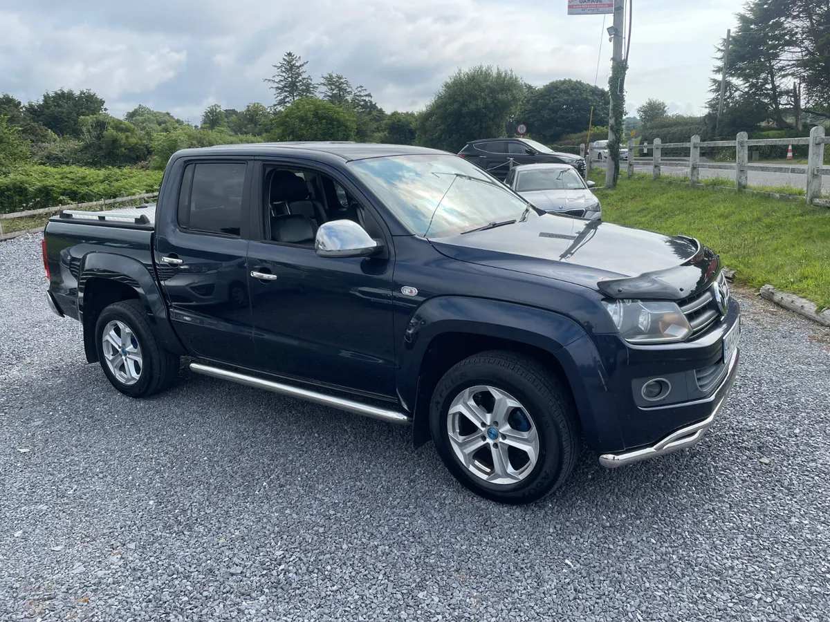 Volkswagen Amarok 2014 like new - Image 1