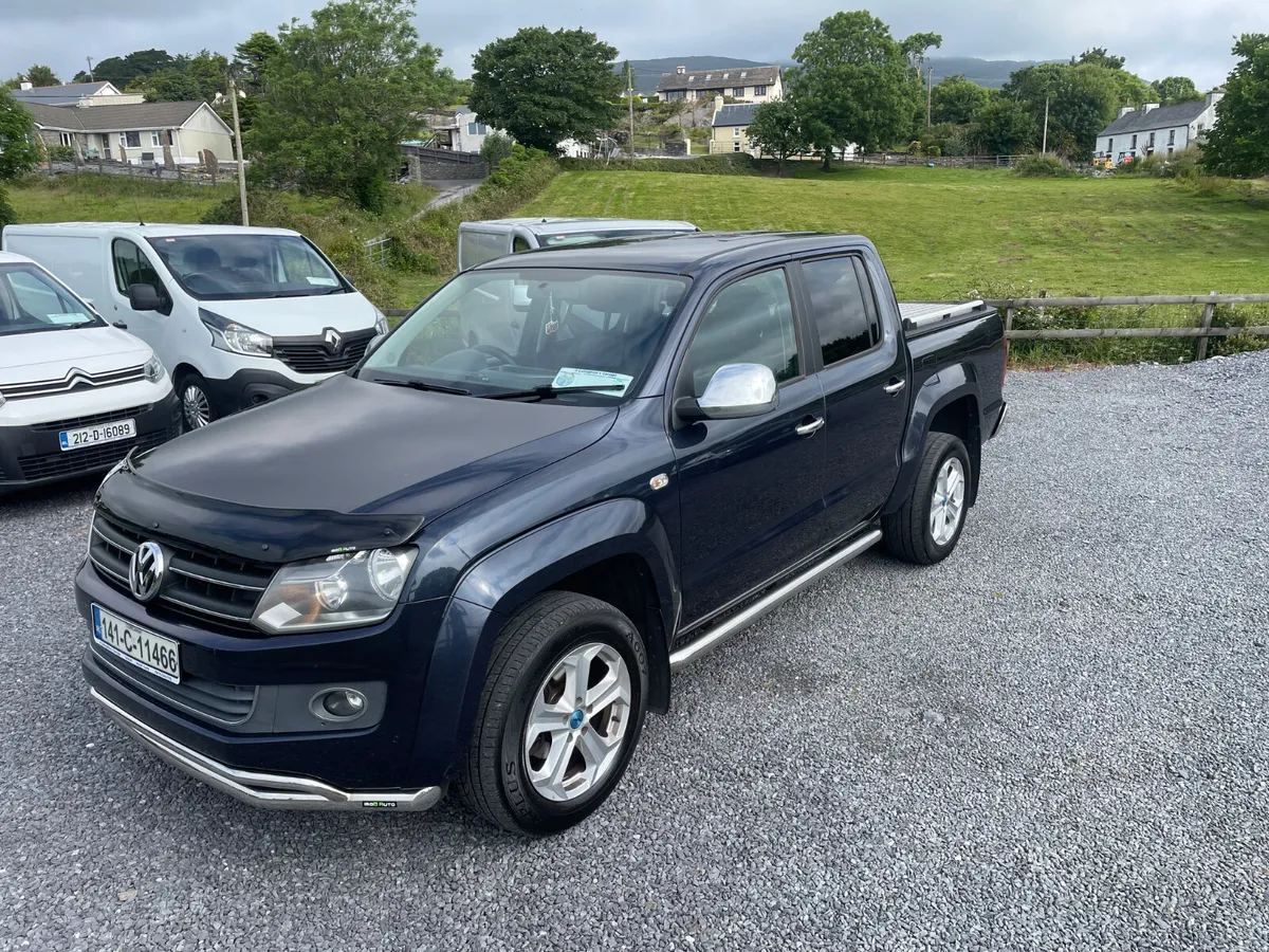 Volkswagen Amarok 2014 like new - Image 3