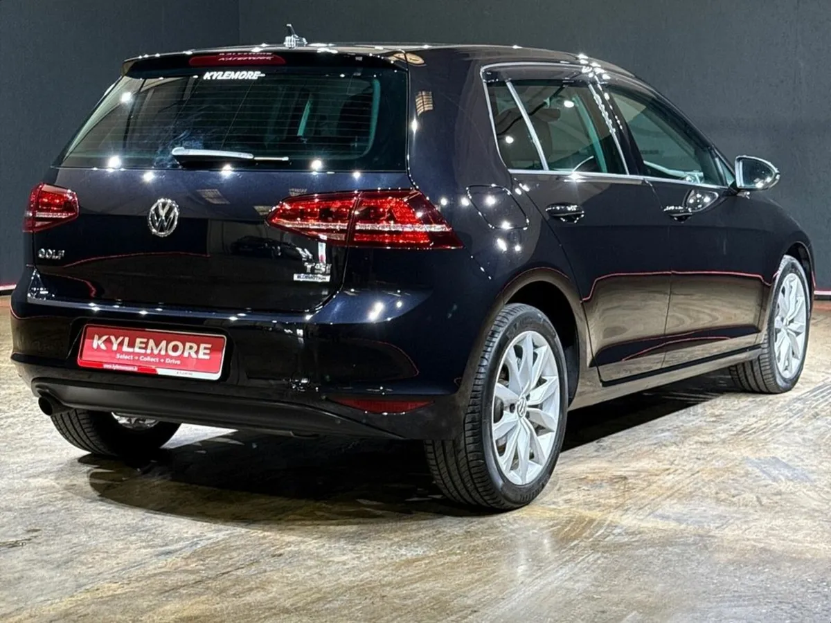 Volkswagen Golf 1.2 TSI AUTOMATIC - REVERSE CAMERA - Image 4