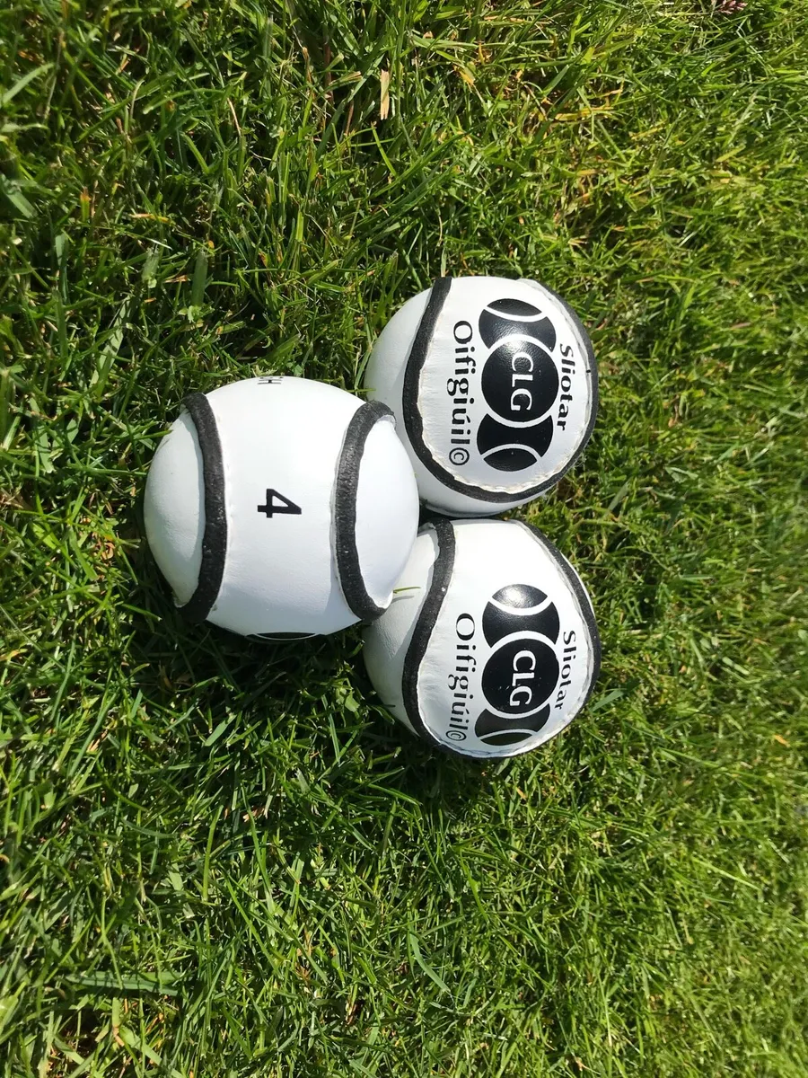 Sliotars size 4 white/ Hurley/hurling - Image 3
