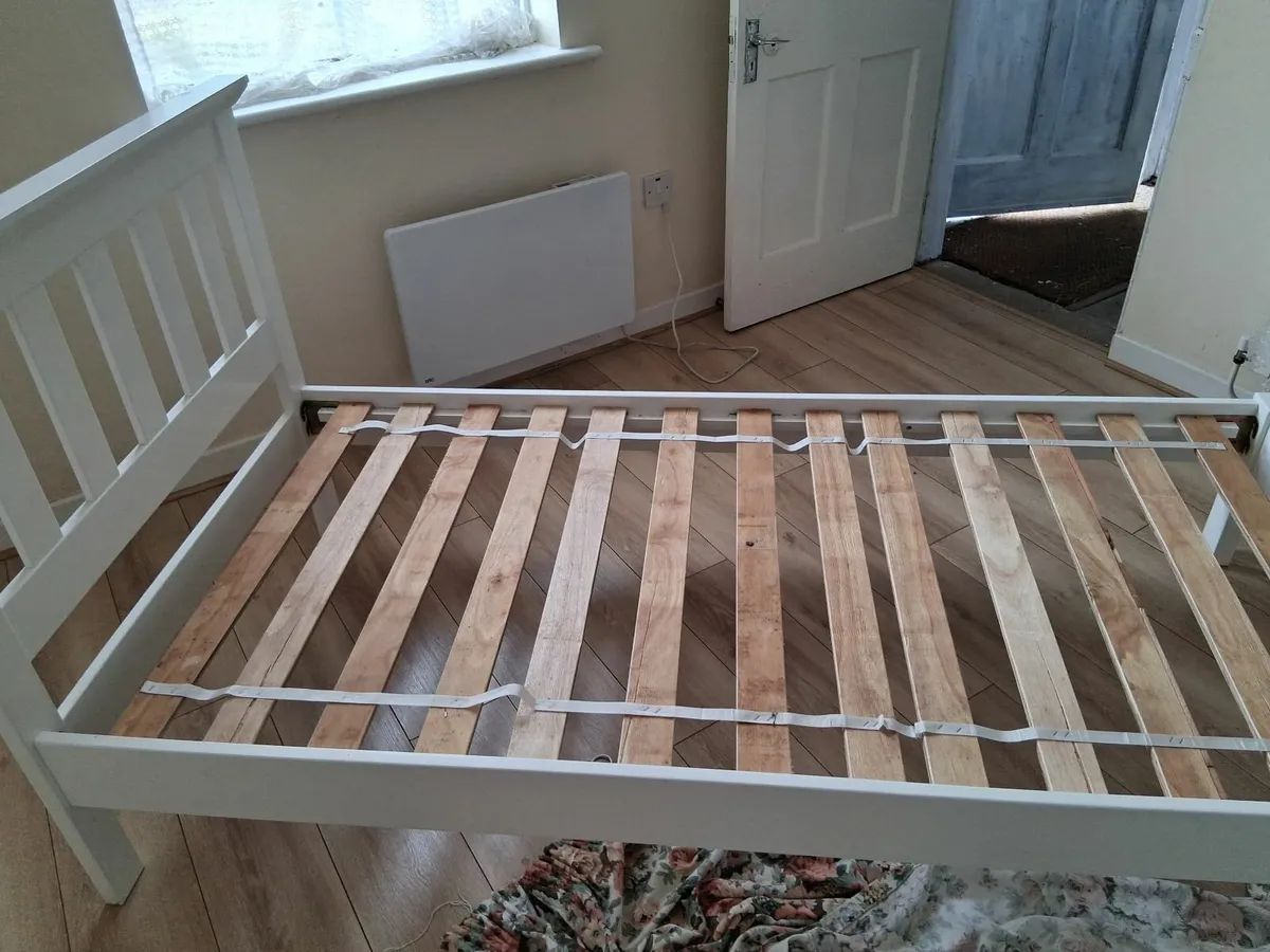 Bed - Image 3