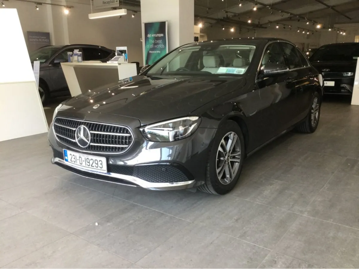 Mercedes-Benz E-Class E220d Only 8000 Km - Image 4
