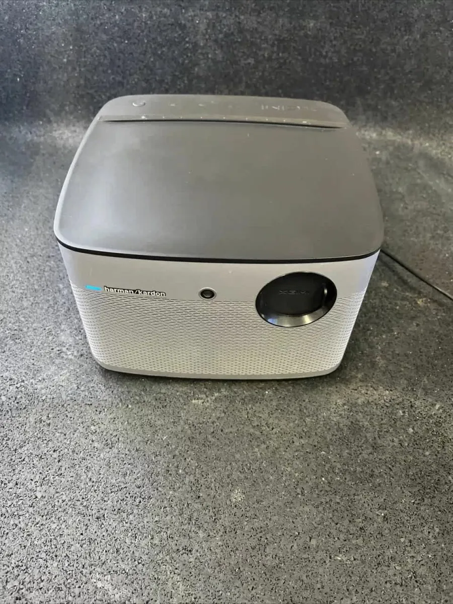 XGIMI 4K Projector + Harman/Kardon Speaker - Image 1