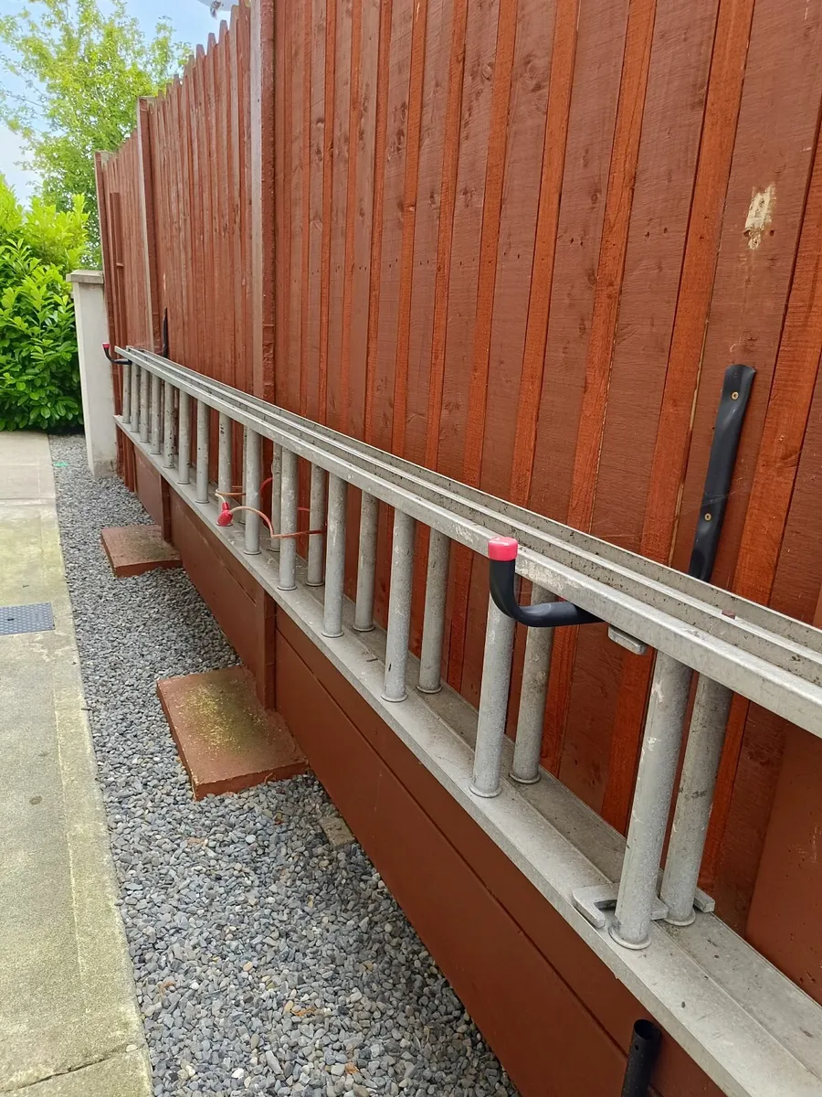 Ladder - Image 4