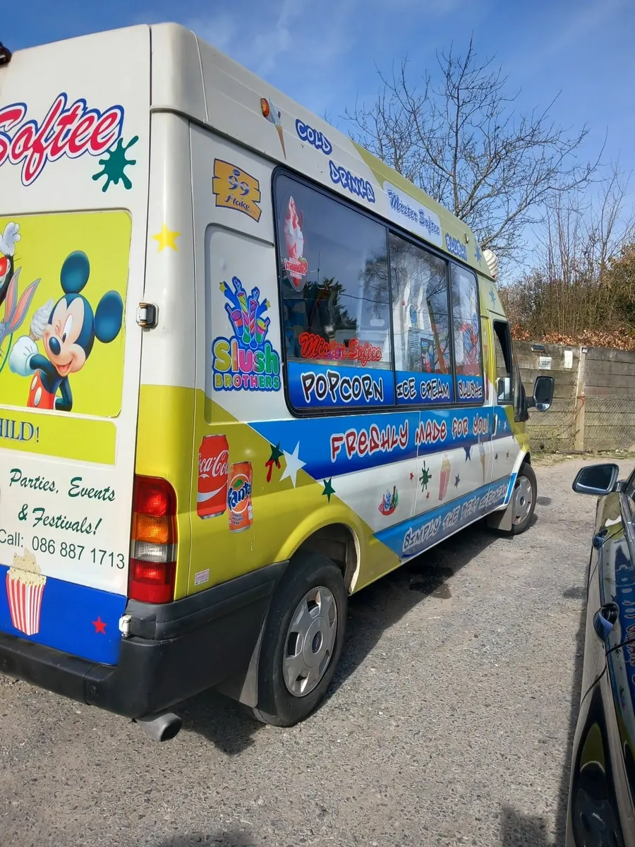 Icecream van - Image 4