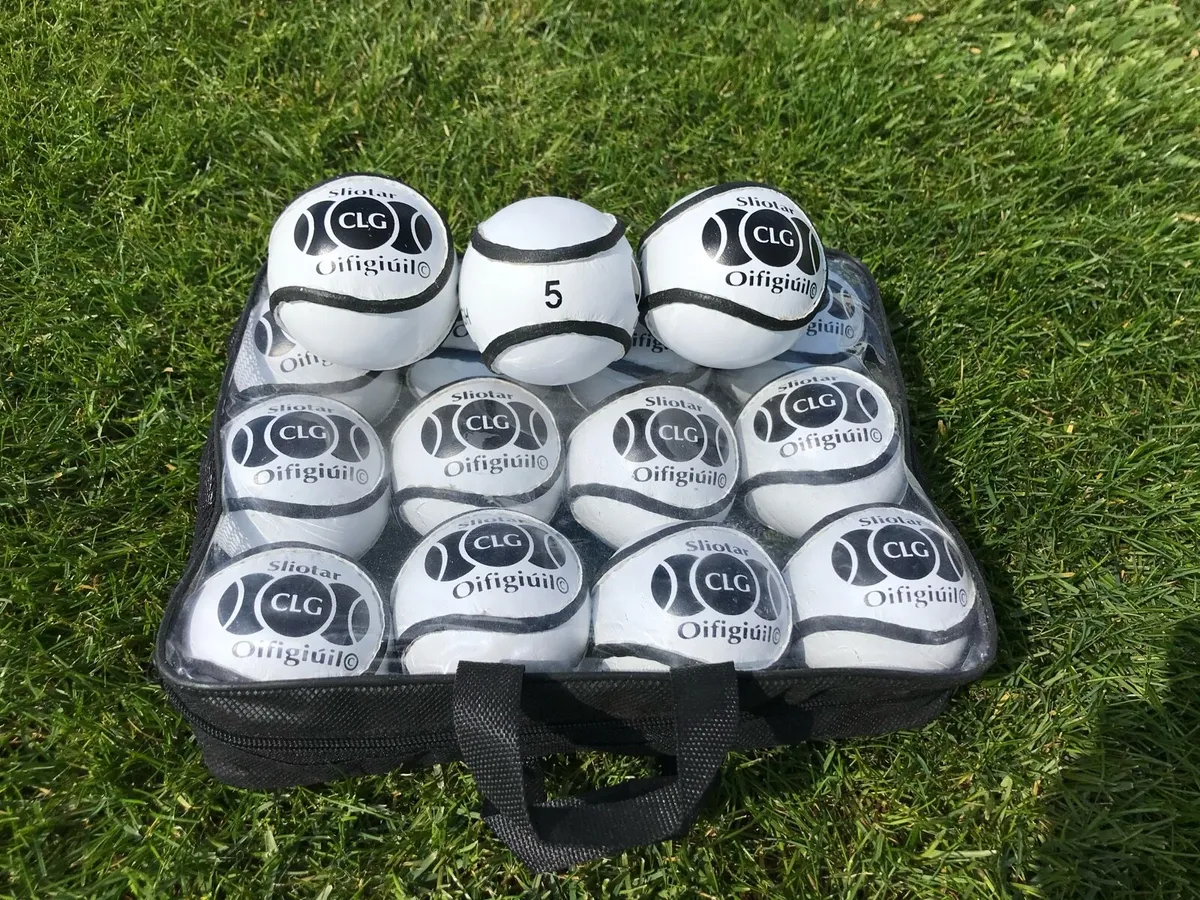 Sliotars size 5 white/hurley/hurling - Image 3