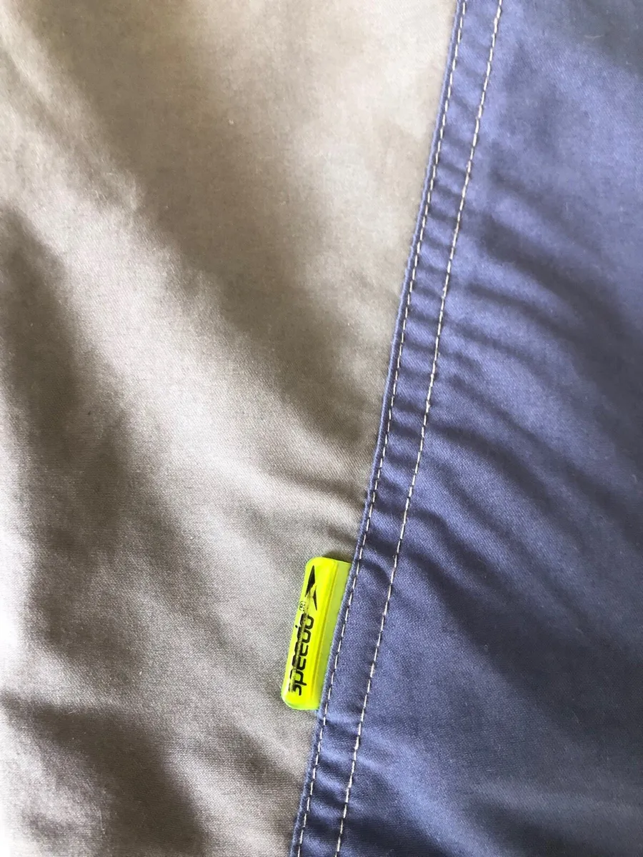 Mens like new Speedo shorts size M €5 - Image 3