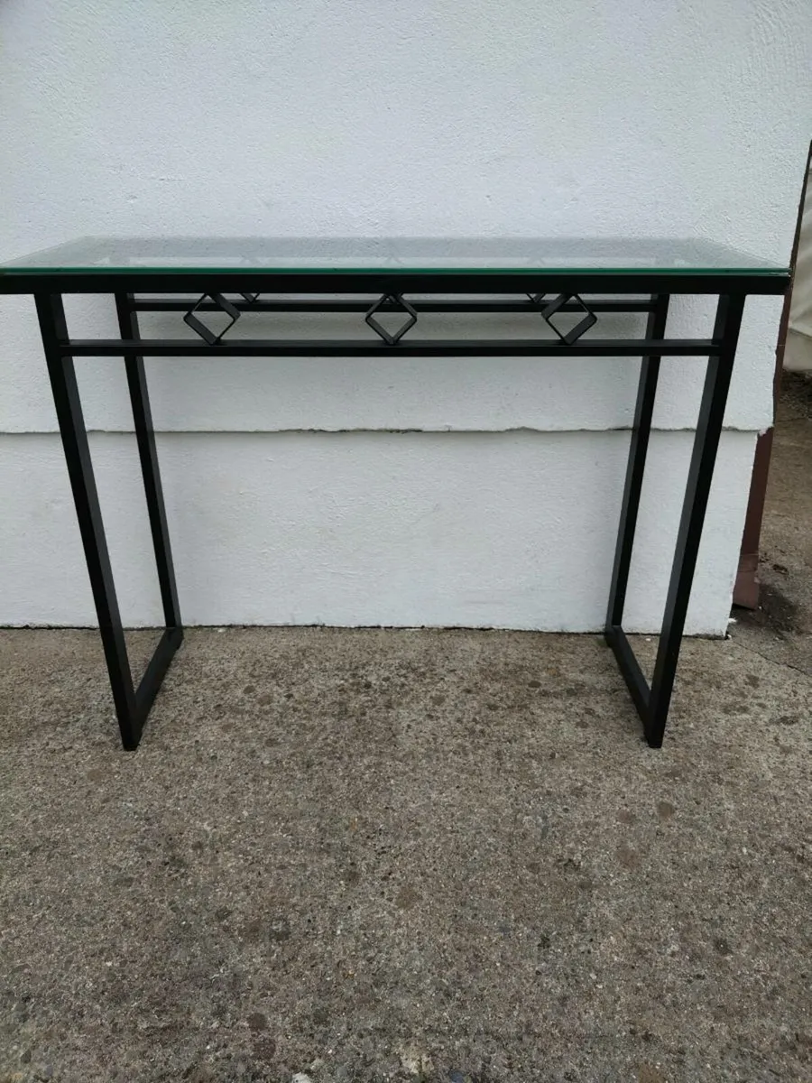 Hall table - Image 1