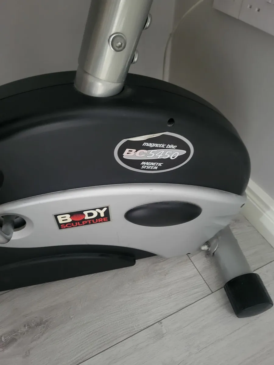 Exercise bike - Image 3