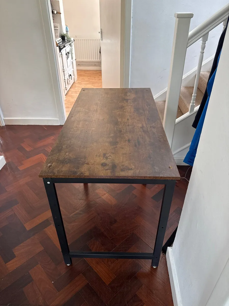 Desk - Image 2