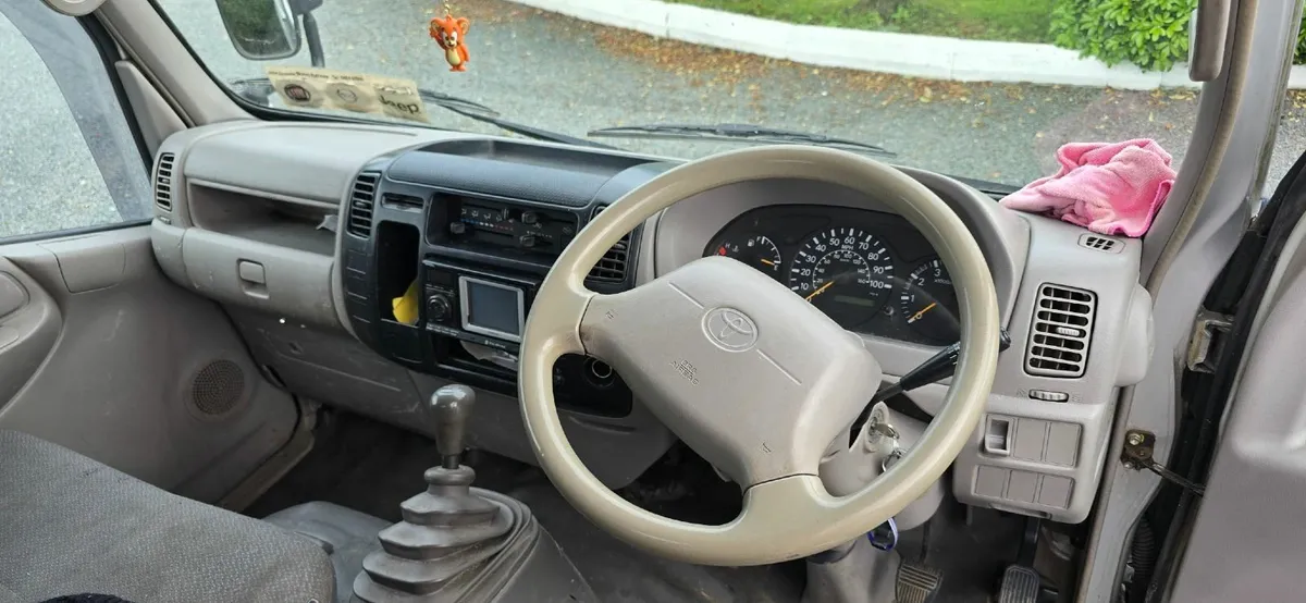 Toyota Dyna 2014 - Image 4