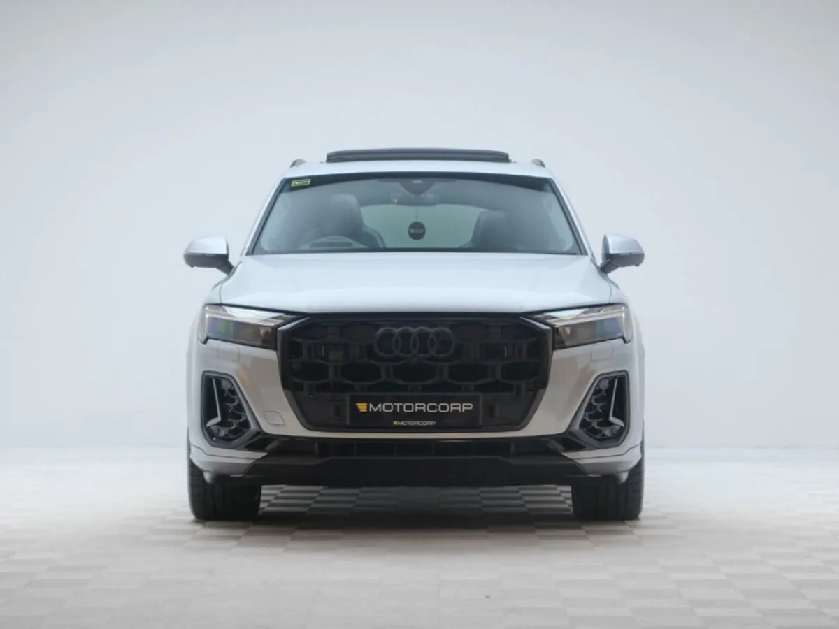 Audi Q7 Launch Edition S Line 55 3.0 Tfsi E Quatt - Image 2