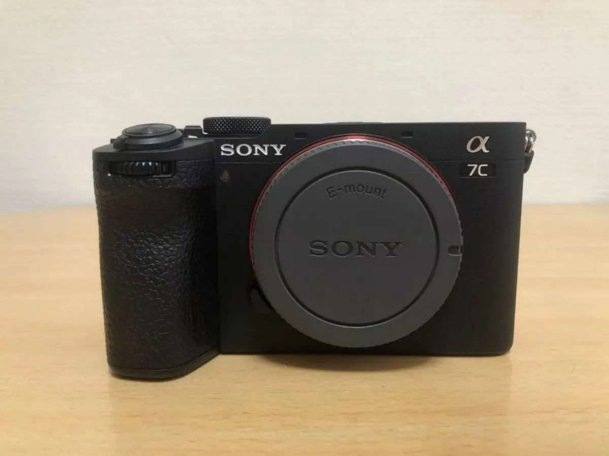Kamera SONY Alpha a7C II ILCE-7CM2 - Image 1