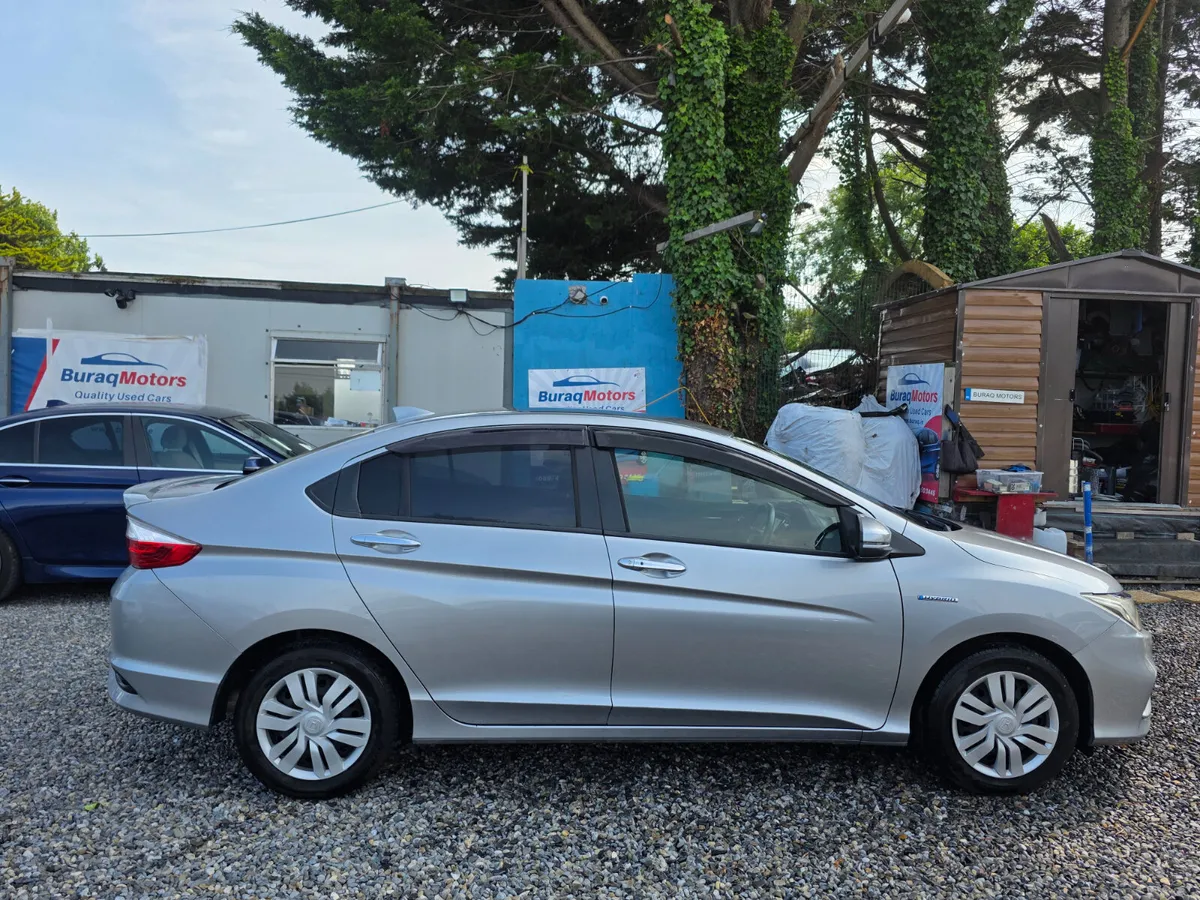 Honda Grace 1.5L Hybrid | Automatic 20k Miles ONLY - Image 4
