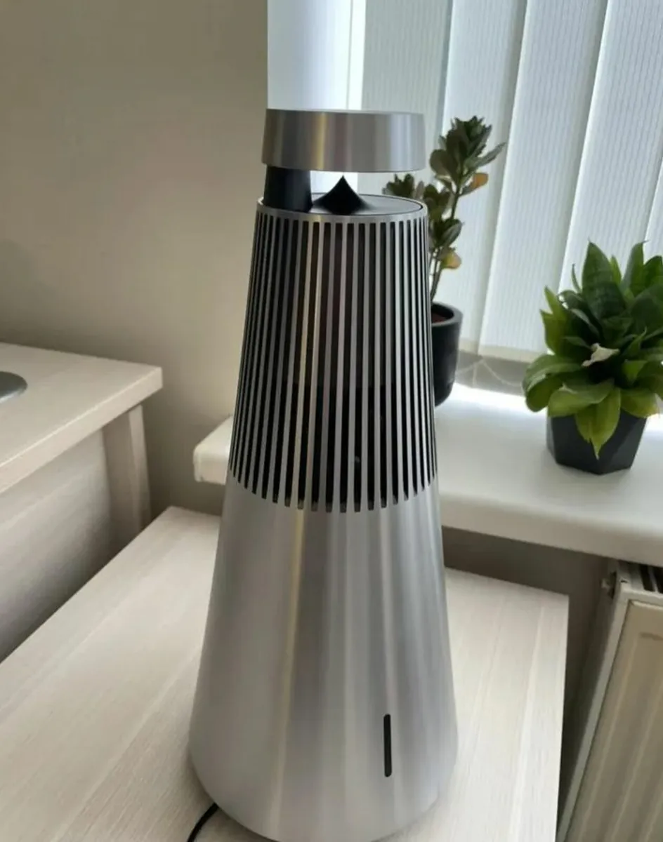 Bang & Olufsen BeoSound 2 - Image 1