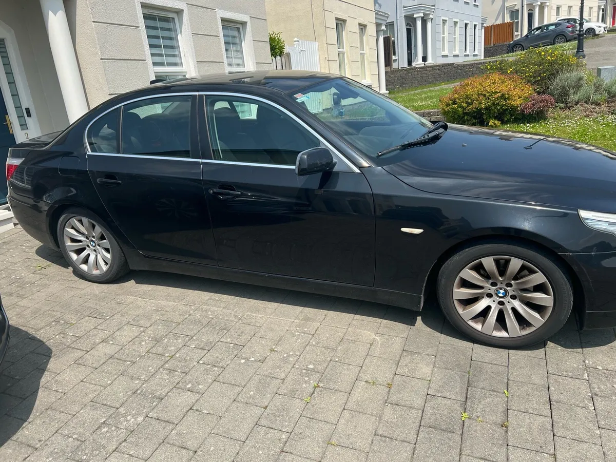 BMW 2007 520D - Image 2
